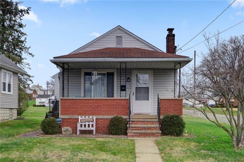 941 Temple Ave - Photo 1