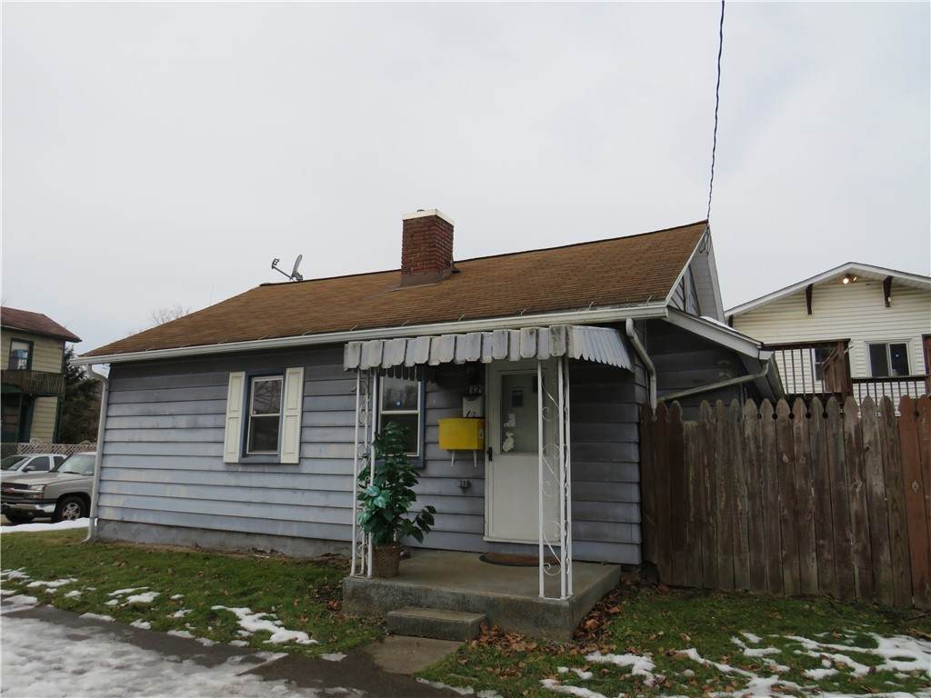 329 1st Ave - Photo 1