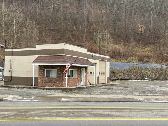 400 Constitution Blvd. - Photo 1