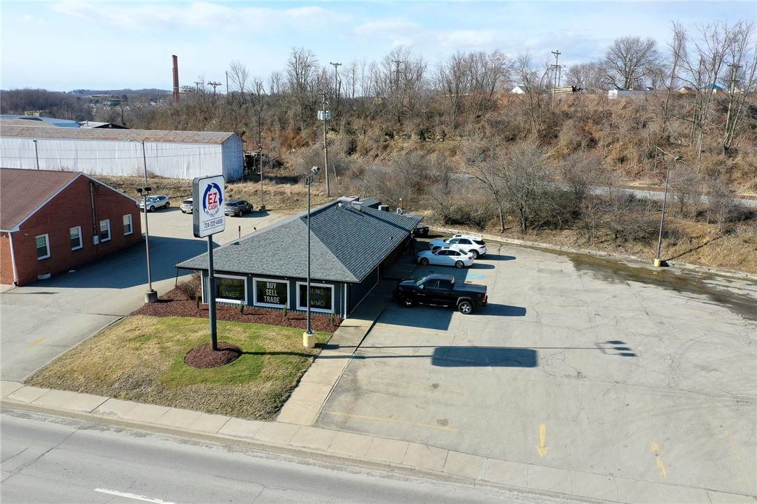 1255 Chestnut St - Photo 1