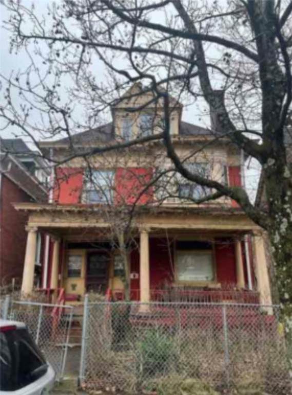 7616 Bennett Street - Photo 1