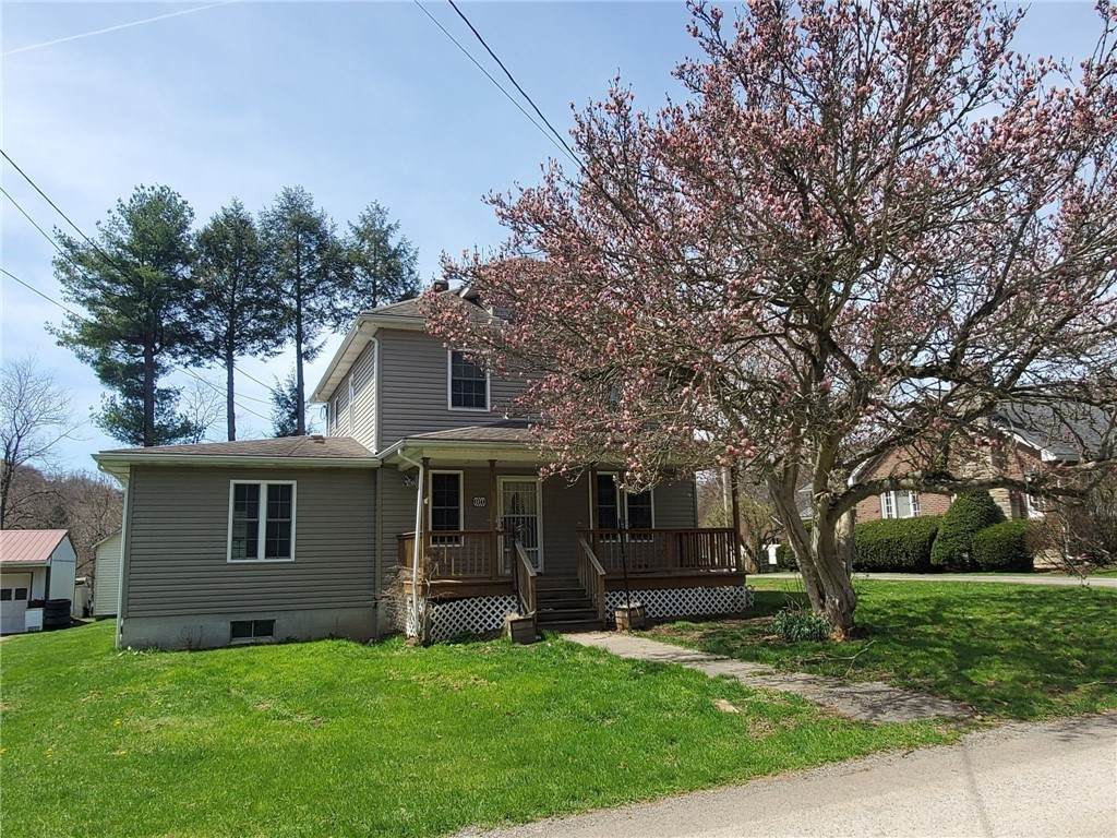 114 Park St - Photo 1