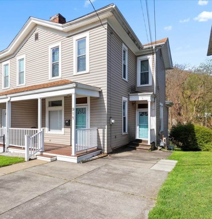 911 9th Avenue - Photo 1