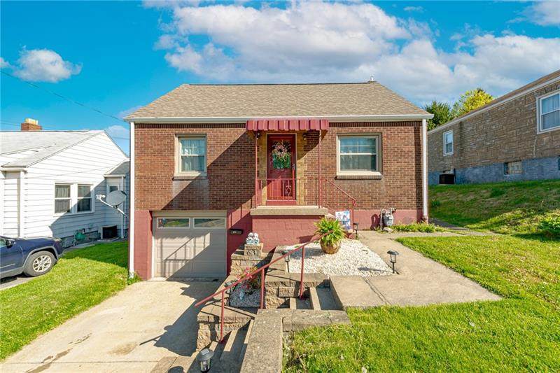 631 Corbin St - Photo 1