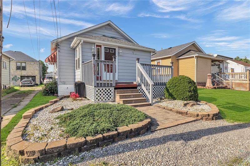 3105 46th Street - Photo 1