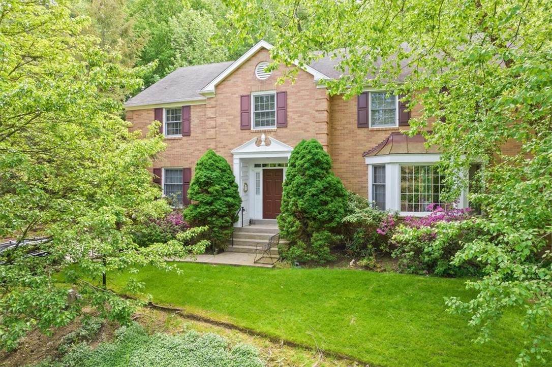 609 Twin Pine Road - Photo 1