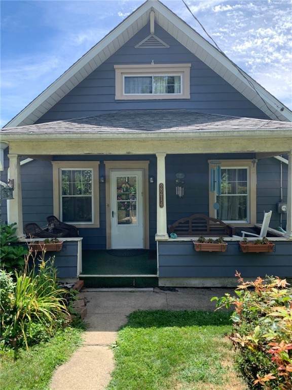 2214 Hollingsworth St - Photo 1