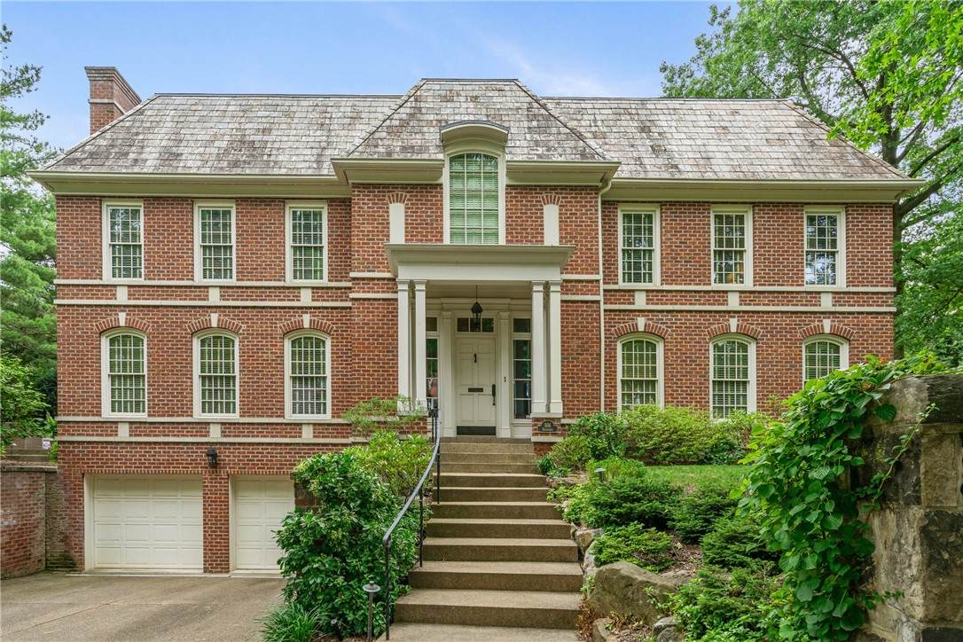 506 Devonshire - Photo 1