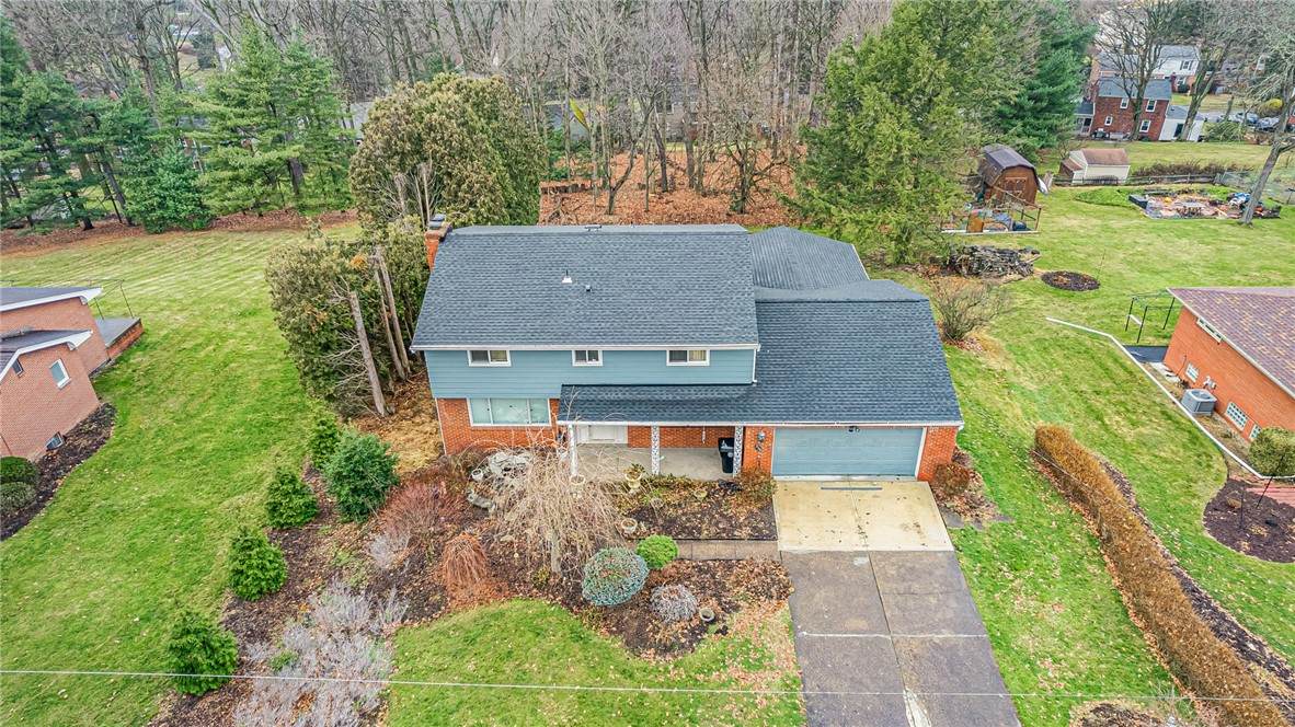 3540 Maplevue Dr - Photo 1