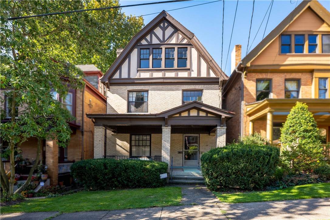 307 Barnes Street - Photo 1