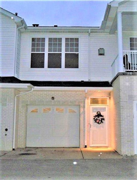 248 Adams Pointe 3 - Photo 1