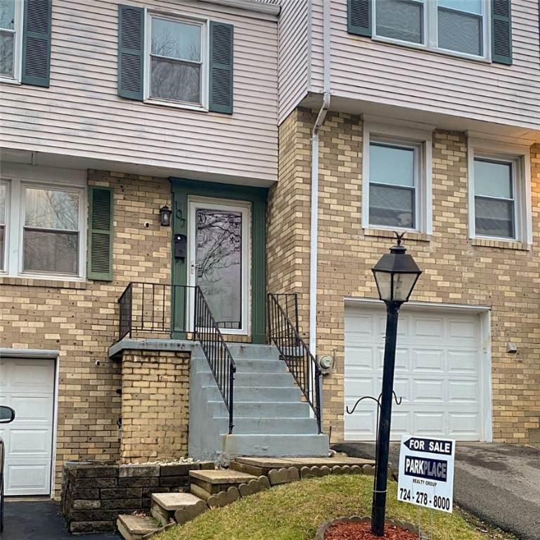 107 Hunting Creek Rd - Photo 1
