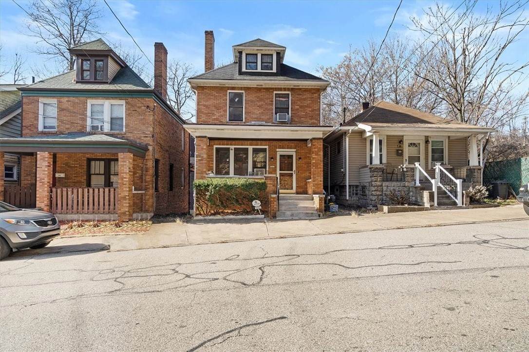 3321 Mcclure Ave - Photo 1