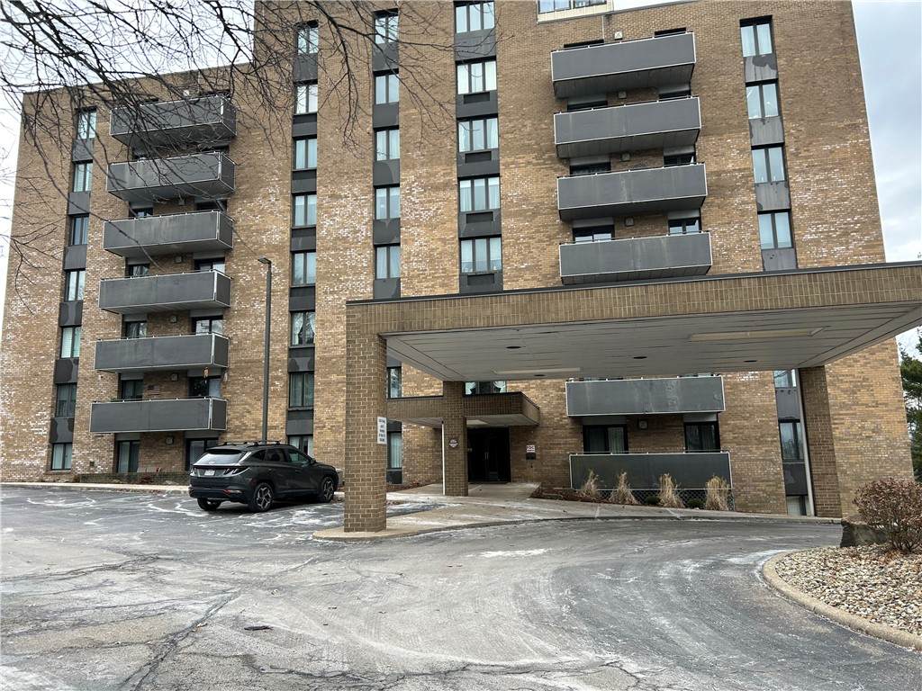 820 Beau St - Photo 1