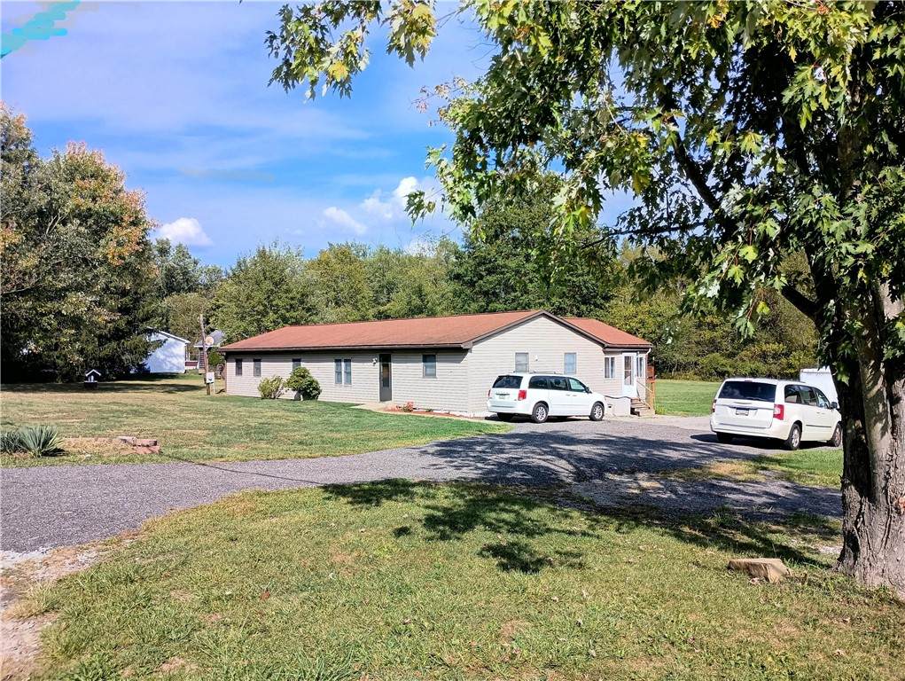 2172 Centerville Rd - Photo 1