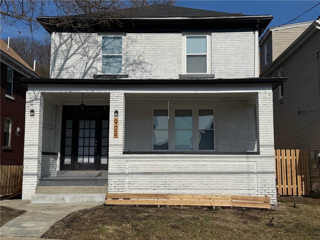 902 Woodward Ave - Photo 1