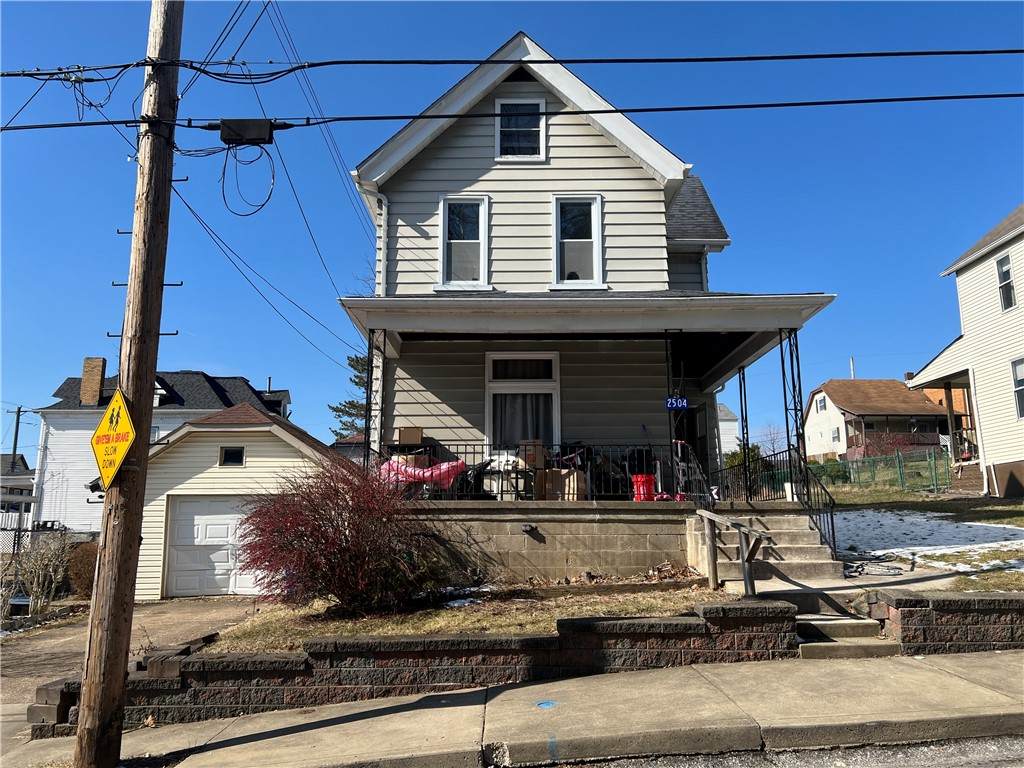 2504 Olympia St - Photo 1