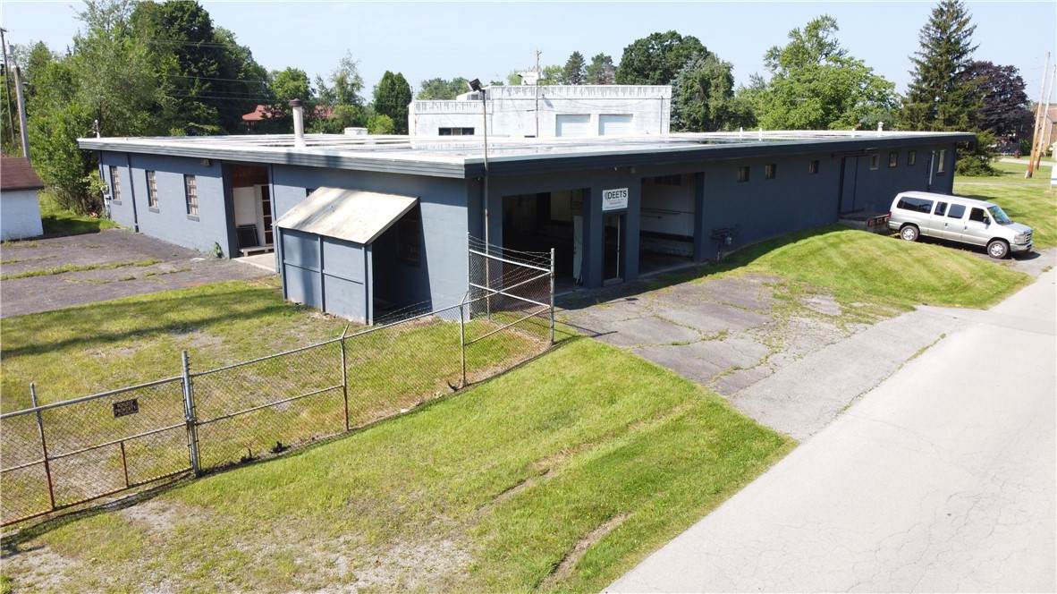 10 Rhoda St - Photo 1