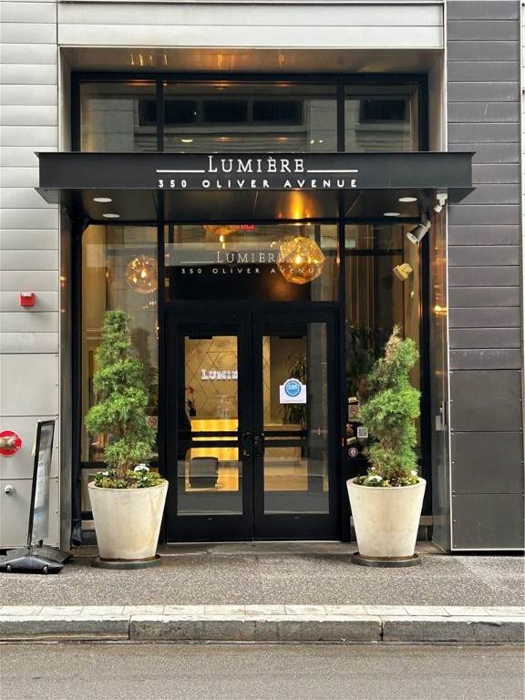 350 Oliver Ave - Photo 1