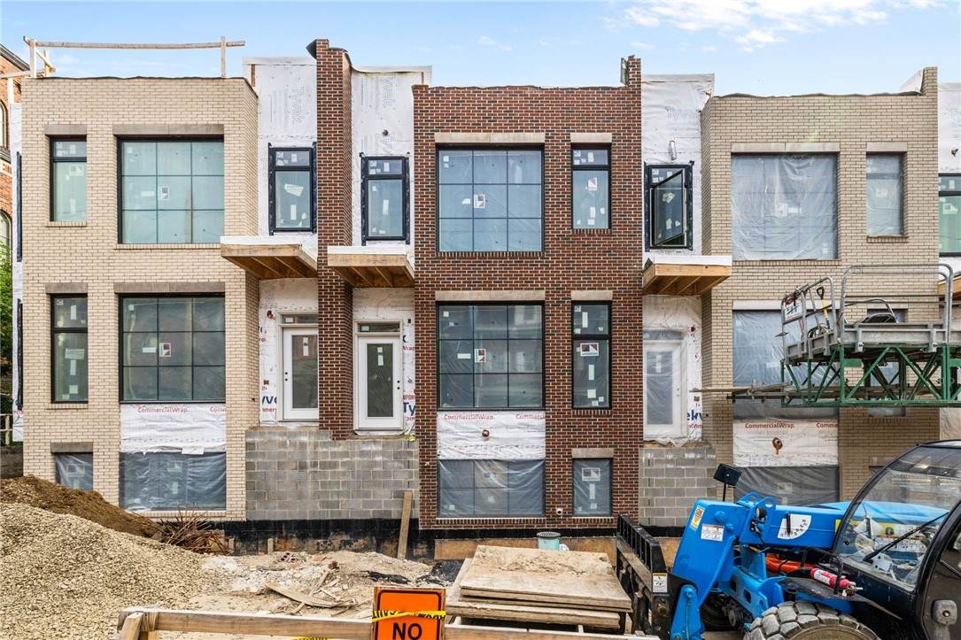 240 44th Street - Photo 1