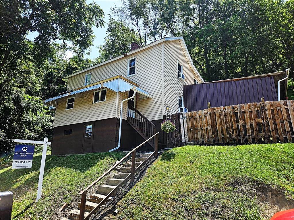 1243 2nd St - Photo 1