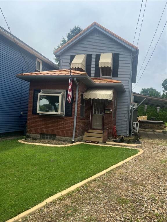 223 Hoeveler - Photo 1