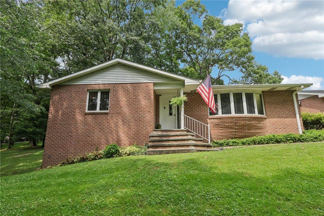 100 Joshua Drive - Photo 1