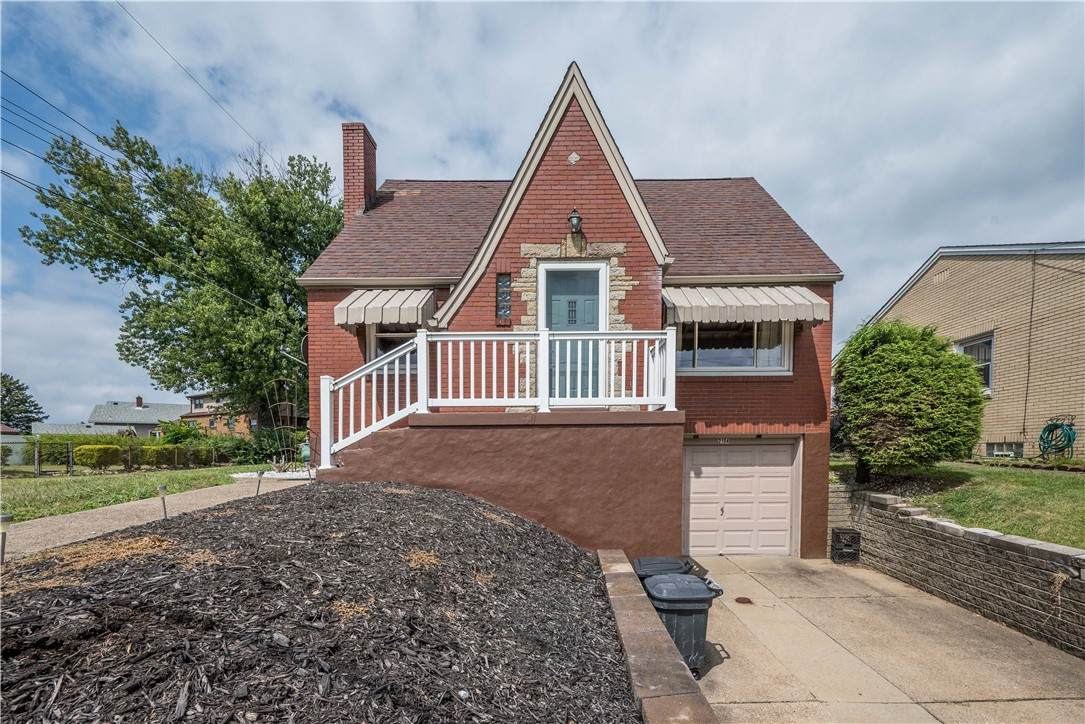 2154 Vermont Ave - Photo 1