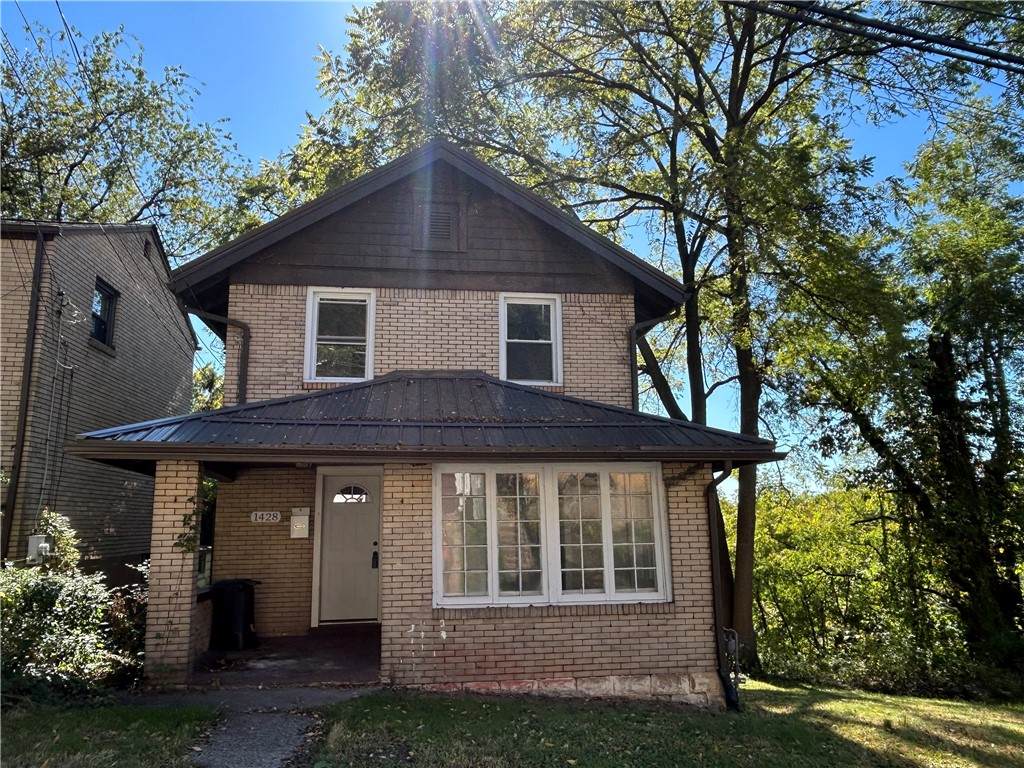 1428 Woodlawn Avenue - Photo 1