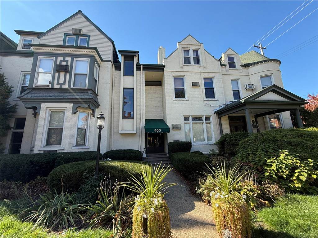 400 Highland Avenue - Photo 1