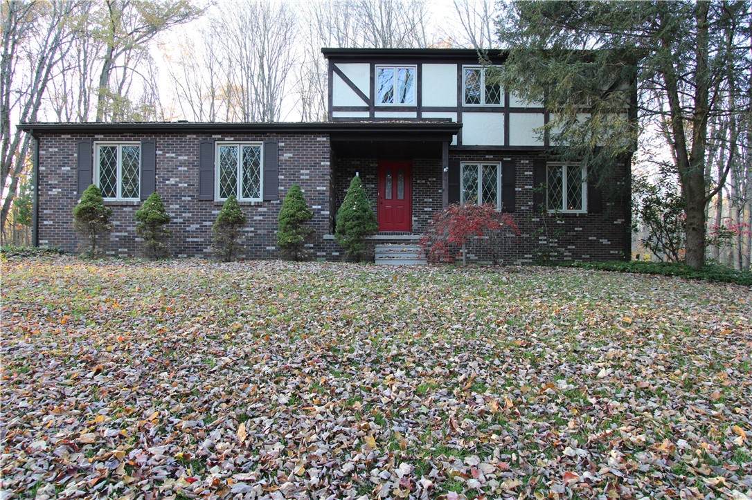 138 Beech Way - Photo 1