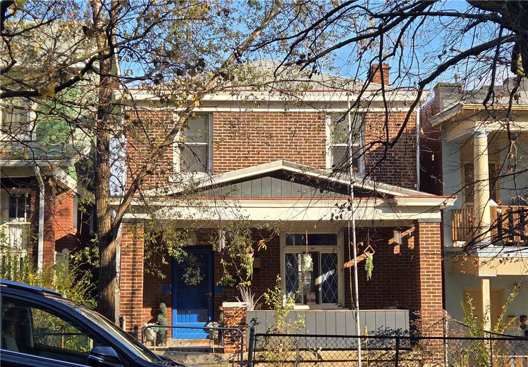 95 Harwood St - Photo 1