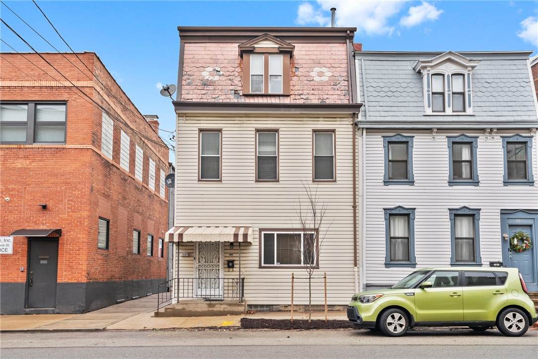 2609 Jane St - Photo 1