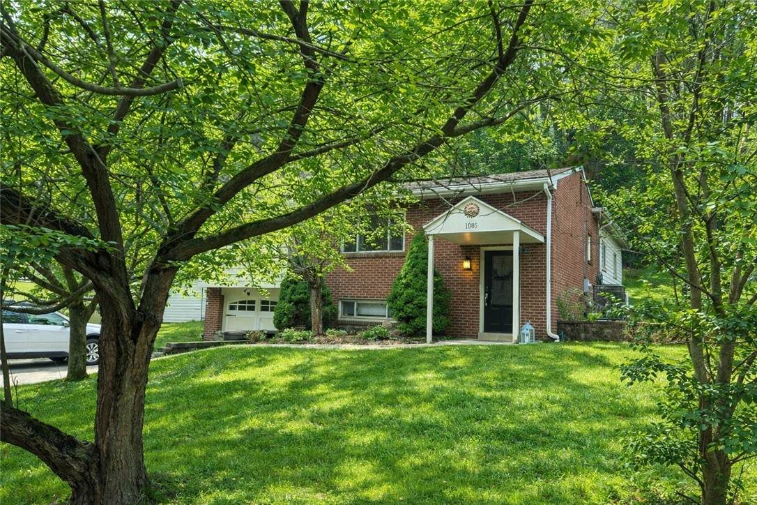 1085 Saxonburg Blvd - Photo 1