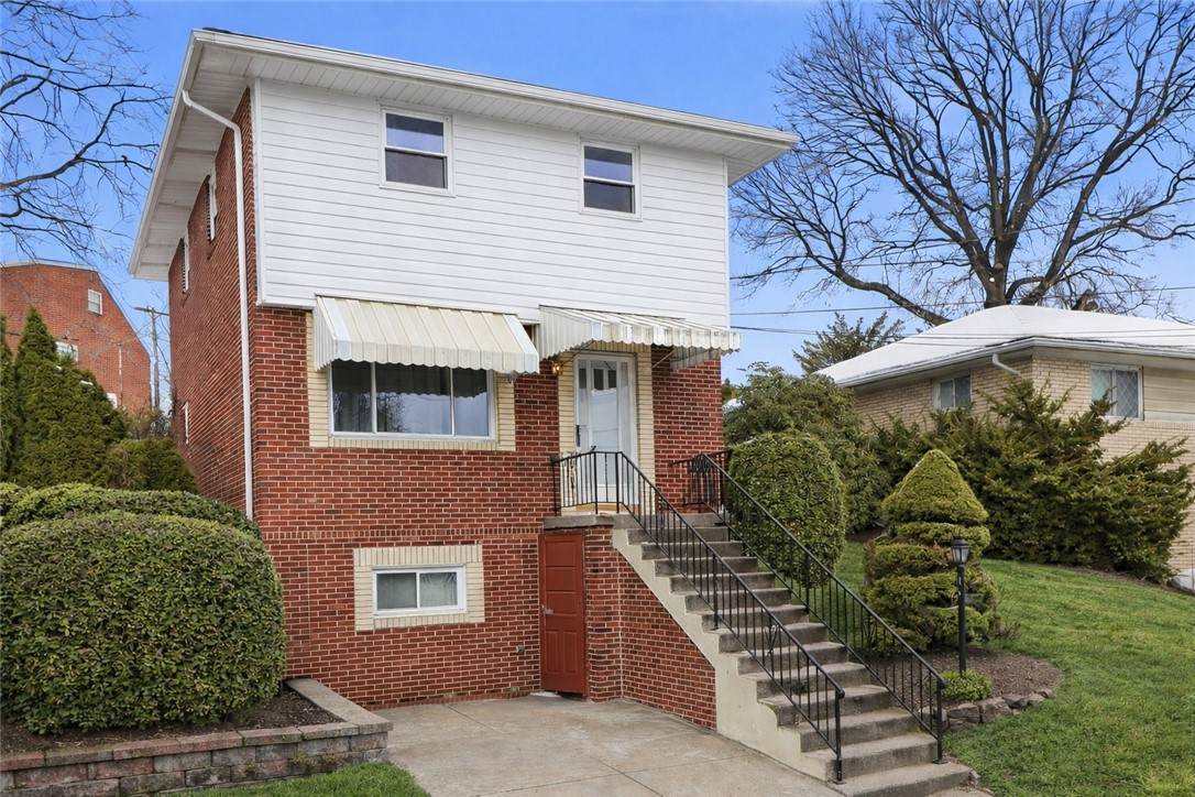 1338 Tyndall St - Photo 1