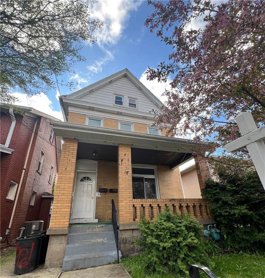 504 Fairmont Ave - Photo 1