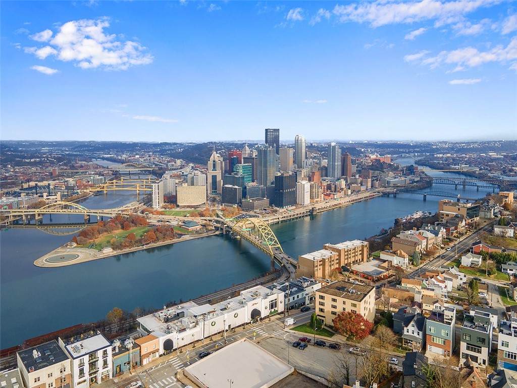 https://bt-photos.global.ssl.fastly.net/pittsburgh/orig_boomver_2_1744616-2.jpg