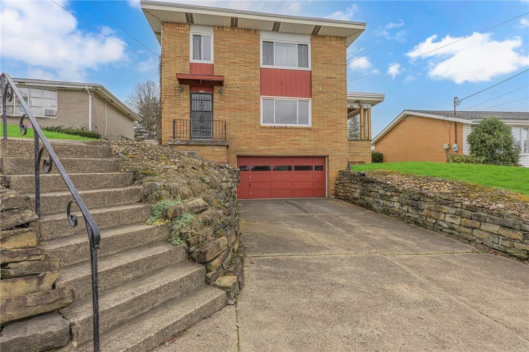 2919 Pioneer Avenue - Photo 1