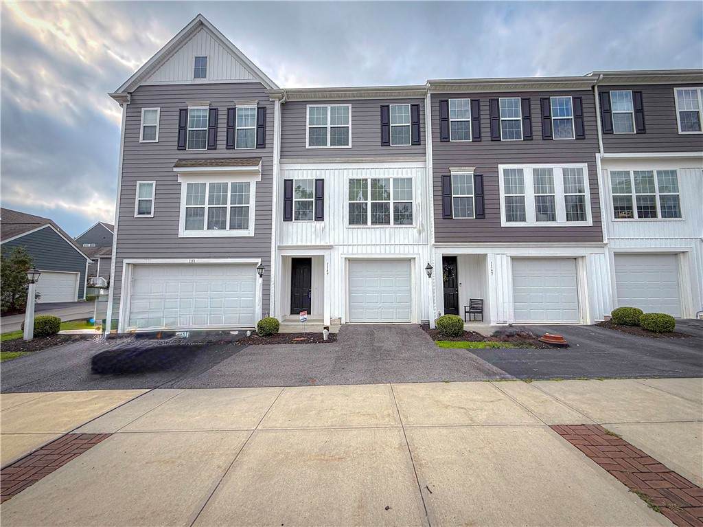 1149 Sray Lane - Photo 1
