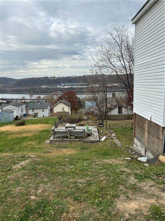1106 8th Ave - Photo 1
