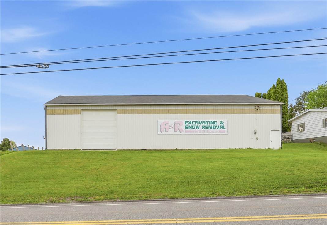 2253 Stoystown Rd - Photo 1