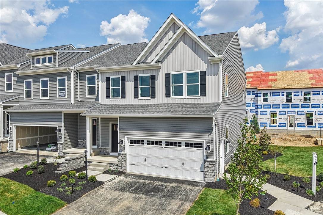 159 Sweetwater Drive - Photo 1
