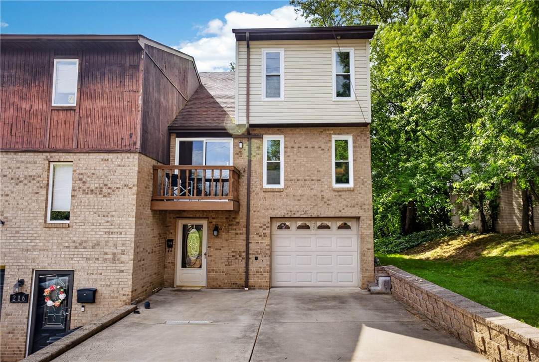 214 Union Ave - Photo 1