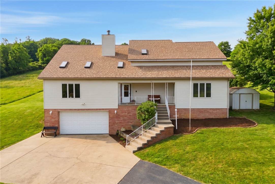 327 Sugar Run Rd - Photo 1