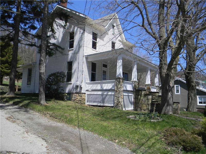 658 Listie Rd - Photo 1