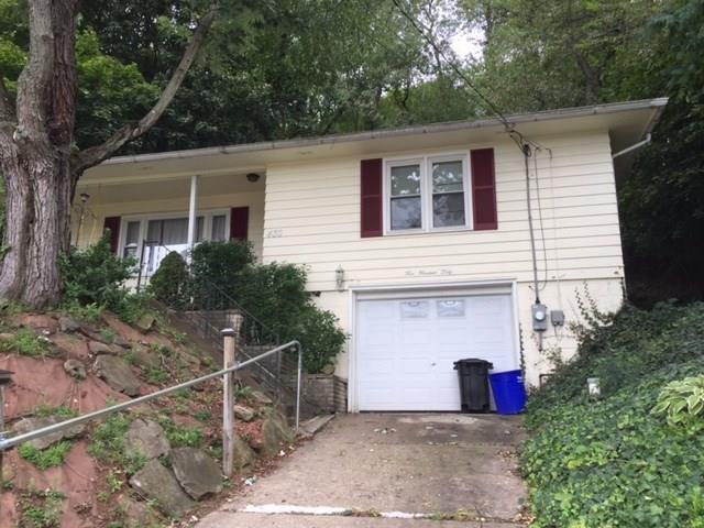 430 W Pearl St - Photo 1
