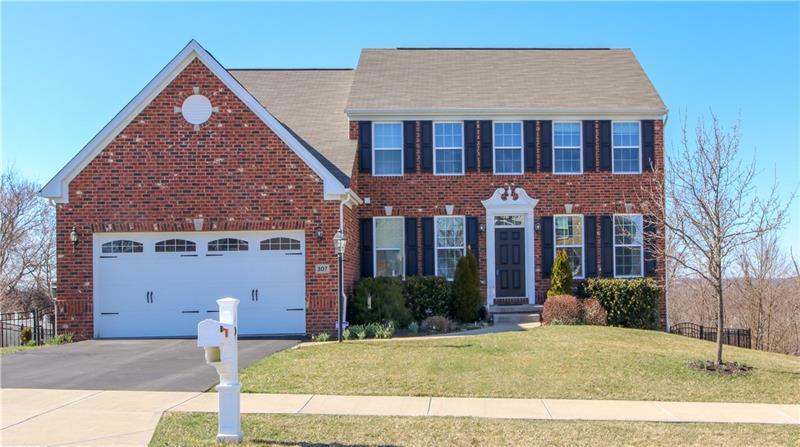 307 Grampion Cir - Photo 1
