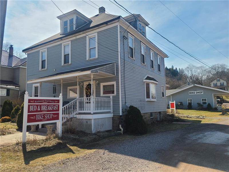 131 Rockdale Rd - Photo 1