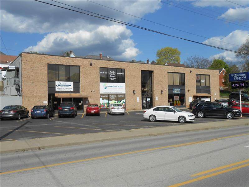 400 Jefferson Avenue - Photo 1