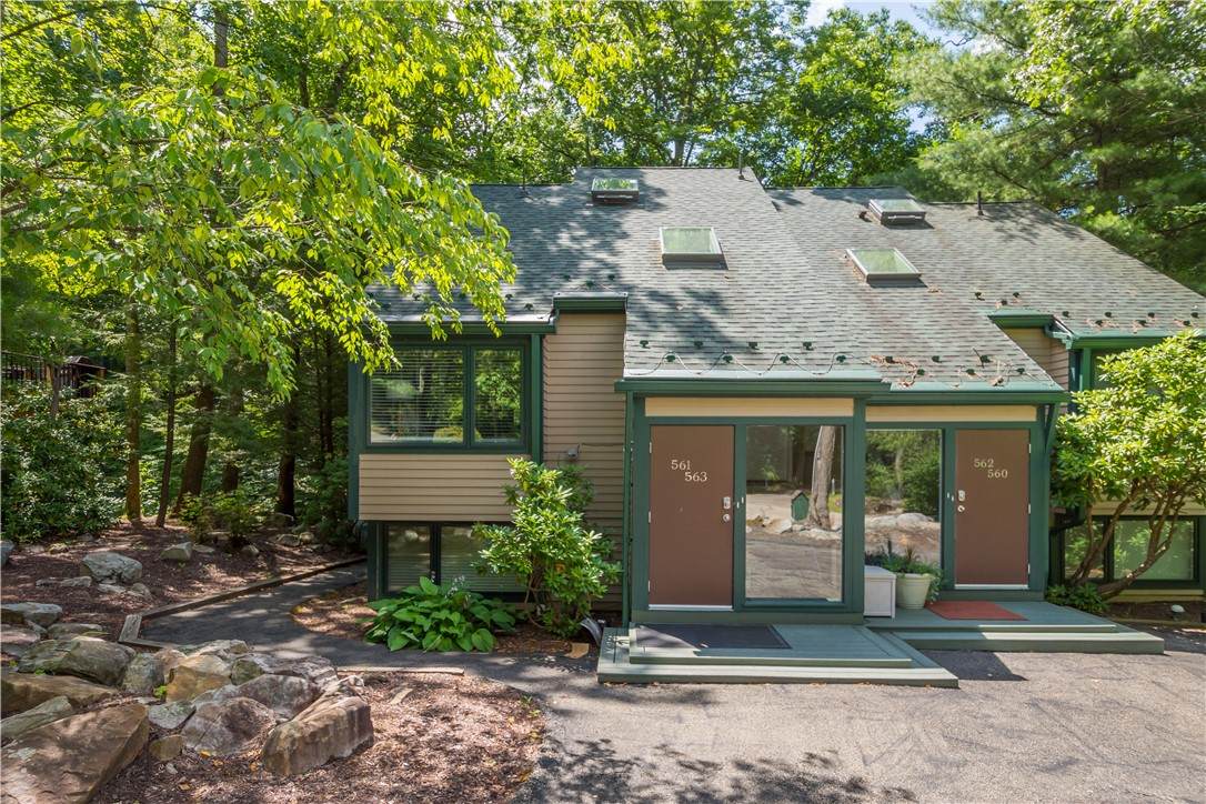 563 Laurel Pond - Photo 1